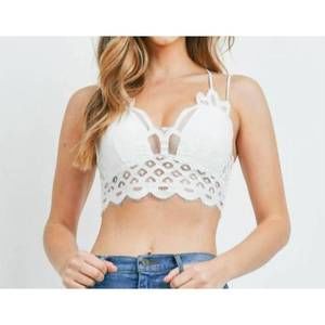 NEW ZENANA crochet lace bralette with bra pads in white